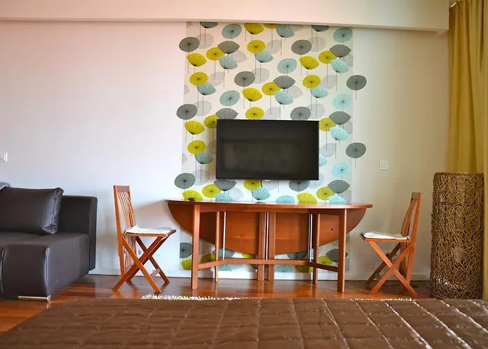 Modern With View דירה *